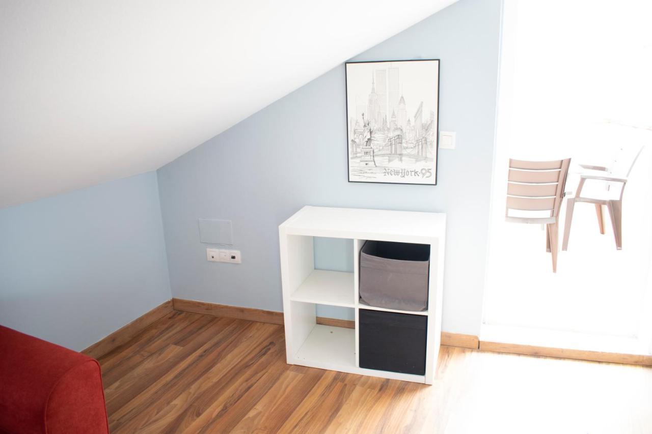 La Cizana Duplex By Holiday Homes Malaga 托雷莫利诺斯 外观 照片