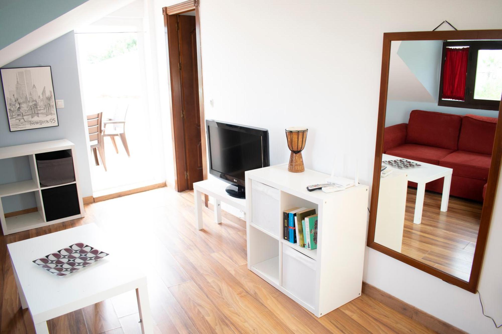 La Cizana Duplex By Holiday Homes Malaga 托雷莫利诺斯 外观 照片
